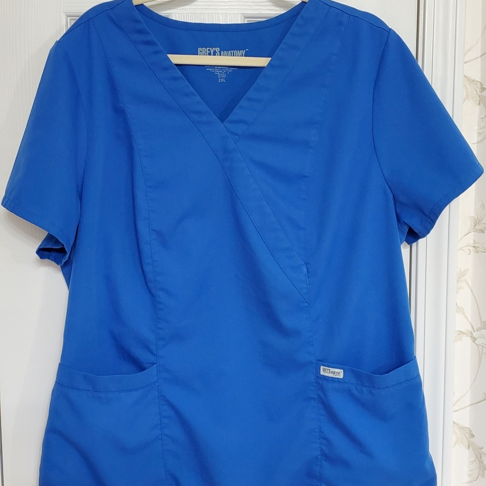 Scrub Top